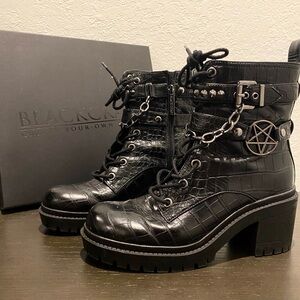 Blackcraft Cult 🖤 Lilith Combat Heeled Boots with ⛓️ Chain Detail ⭐️